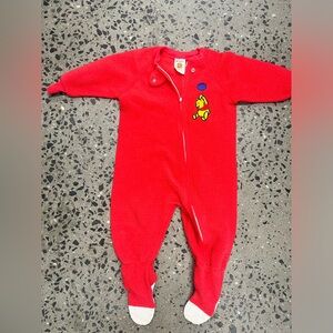 Vtg 70’s/80’s Red‎ Winnie the Pooh footie pajamas size 3t